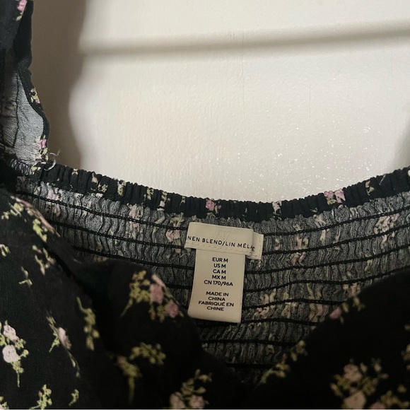 H&M floral long sleeve crop top - Picture 2 of 4